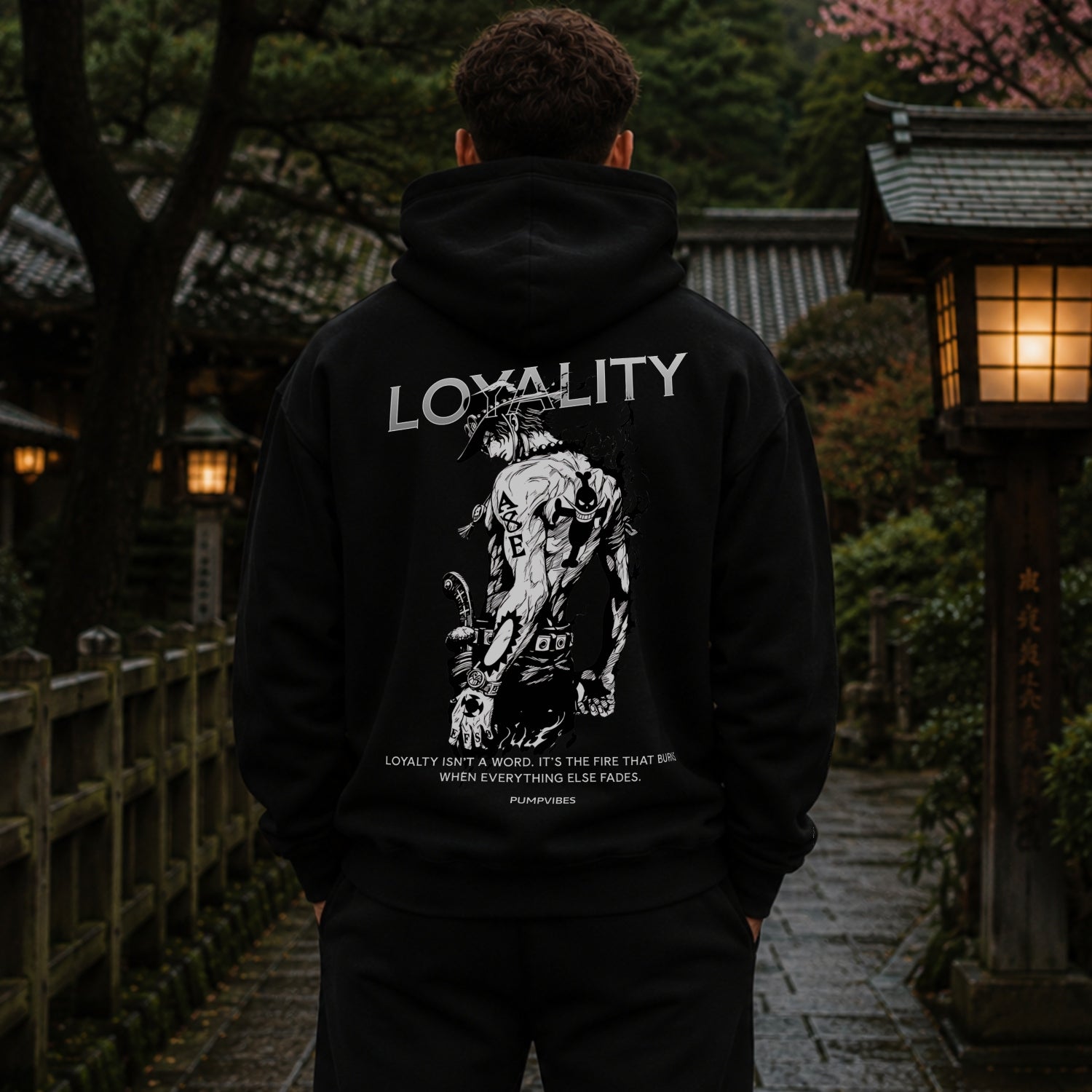 Loyality Oversize Hoodie